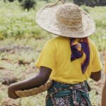 back-view-countryside-women-outdoors